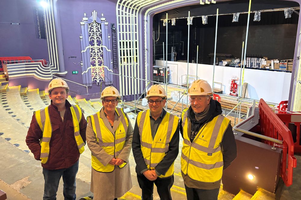 Willmott Dixon wins Horsham theatre refurb