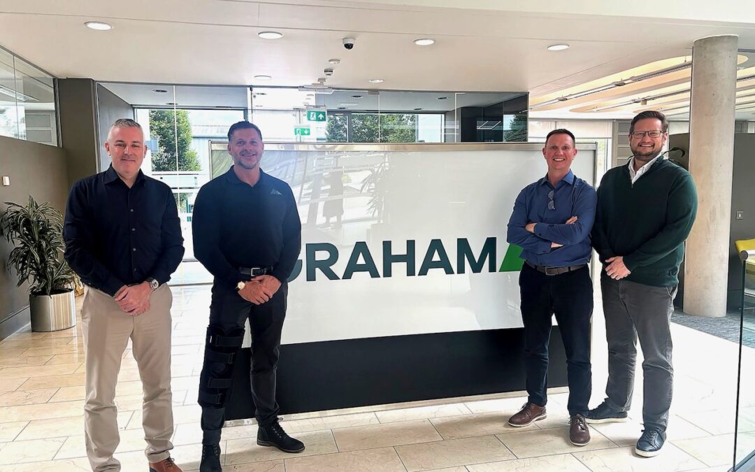 Graham signs up with MukAway