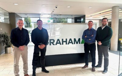 Graham signs up with MukAway