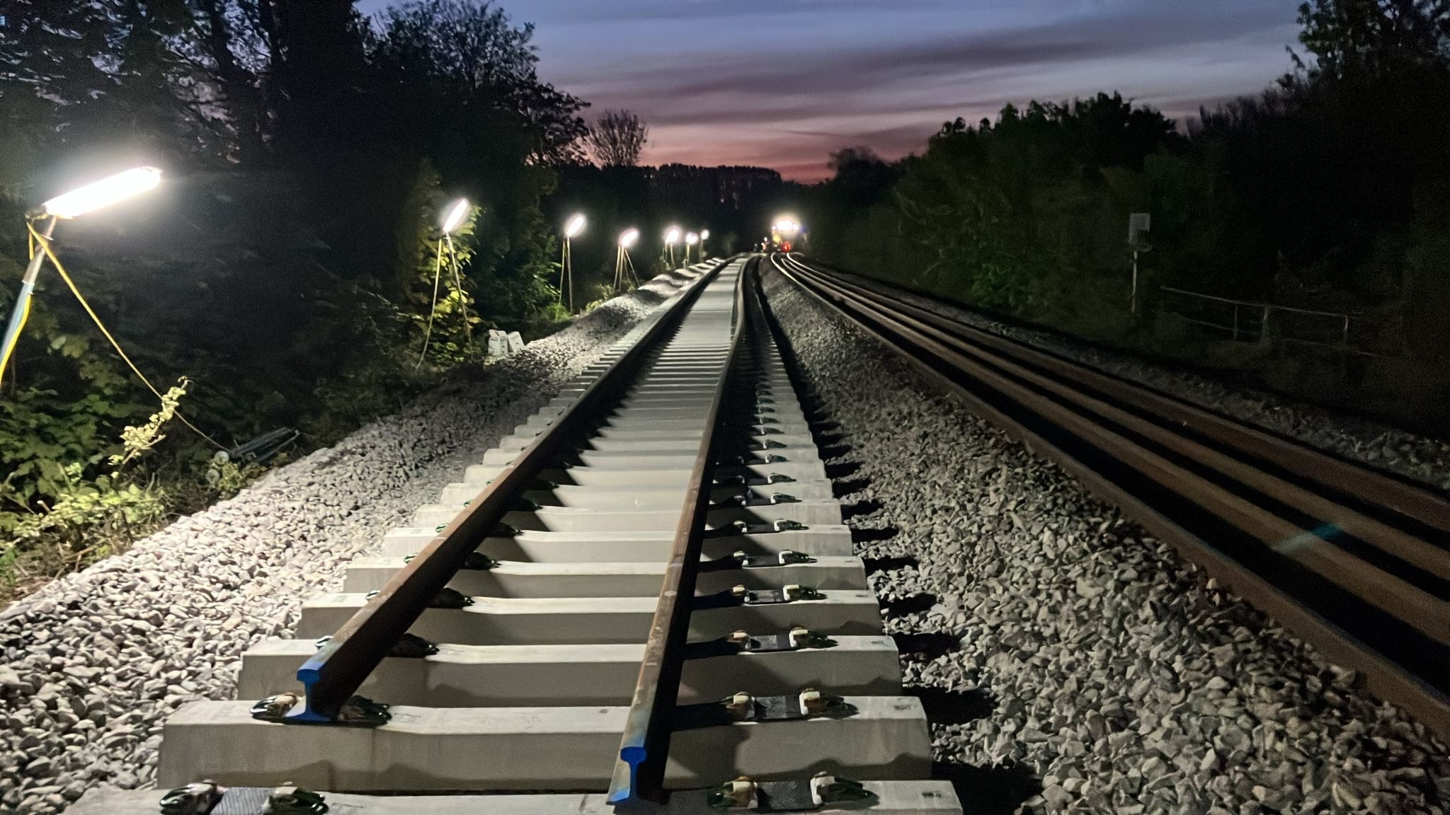 Network Rail seeks rock cutting EOIs for Wales & Western