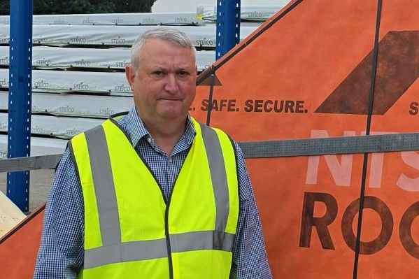Premier promotes Watters at NTS